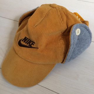 ナイキ(NIKE)のNIKE 美品 コーデュロイキャップ(帽子)