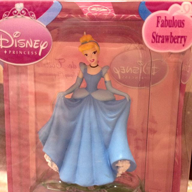 Disney(ディズニー)のシンデレラ3Dオードトワレ☆ コスメ/美容の香水(香水(女性用))の商品写真