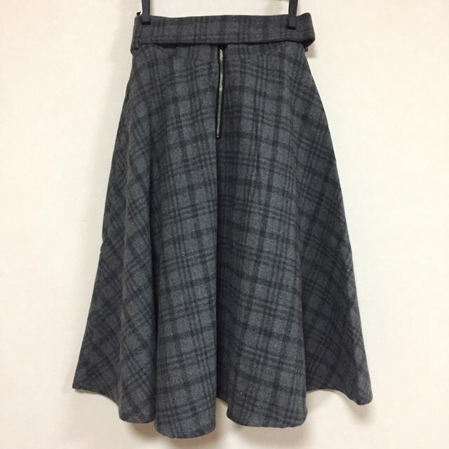 GRL(グレイル)の専用です‼️GRLベルト付きスカート レディースのスカート(ひざ丈スカート)の商品写真