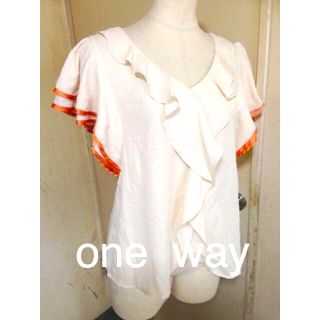 ワンウェイ(one*way)のOne Way◆タグ付未使用◆ベージュ◆シフォントップス(カットソー(半袖/袖なし))