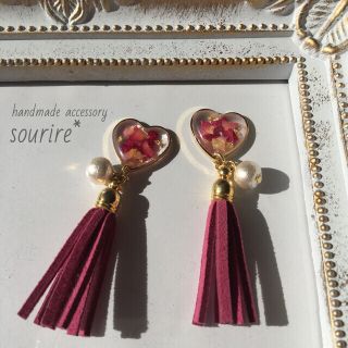 ドライフラワー×タッセル ピアス イヤリング(ピアス)