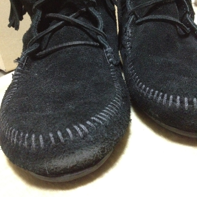 Minnetonka(ミネトンカ)のMINNETONKA レディースの靴/シューズ(ブーツ)の商品写真