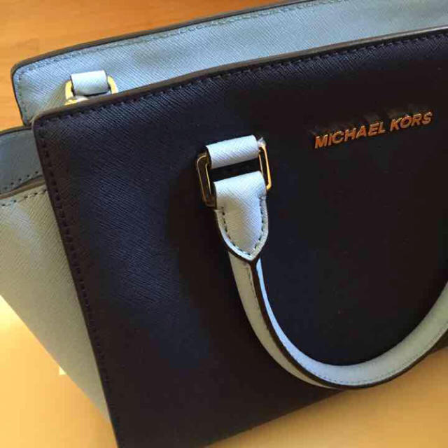 Michael Kors(マイケルコース)のマイケルコース  ショルダーバック 値下げ レディースのバッグ(ショルダーバッグ)の商品写真