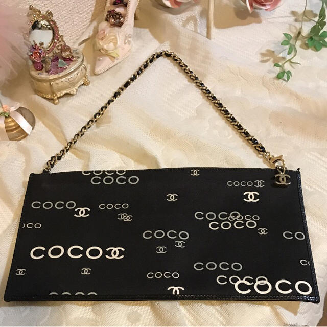 CHANEL(シャネル)のシャネル  クラッチ     ヴィトン/プラダ/グッチ レディースのバッグ(クラッチバッグ)の商品写真