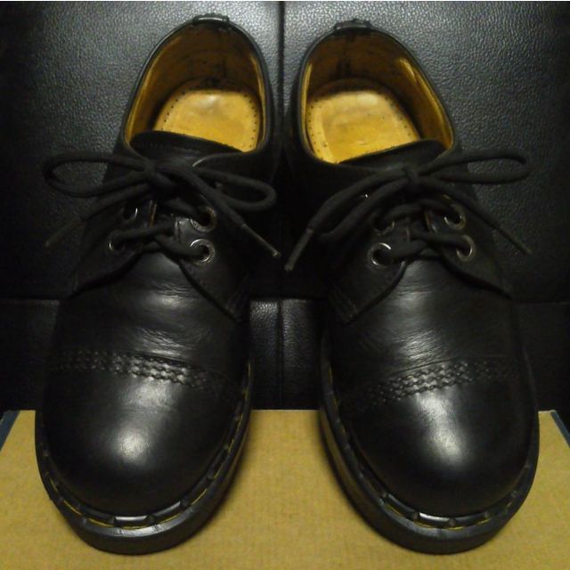 Dr.Martens(ドクターマーチン)の【専用】Dr.Martens 英国製 厚底 3ホール UK4 黒 刻印あり レディースの靴/シューズ(ブーツ)の商品写真