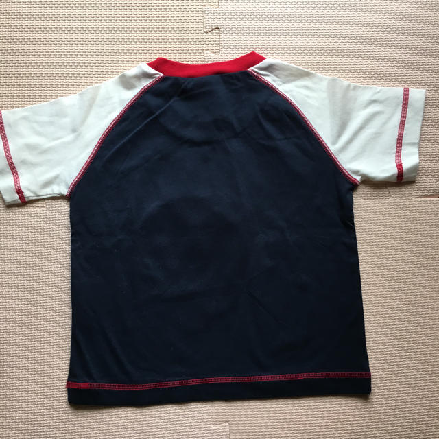 adidas(アディダス)のアディダス キッズTシャツ サイズ100 キッズ/ベビー/マタニティのキッズ服男の子用(90cm~)(Tシャツ/カットソー)の商品写真