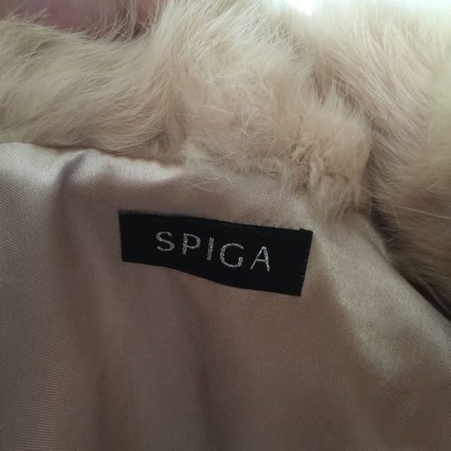 SPIGA(スピーガ)のSPIGA ファーショートジャケット レディースのジャケット/アウター(毛皮/ファーコート)の商品写真
