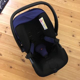 ニホンイクジ(日本育児)の★送料無料★ スマートキャリー ISOFIX ベース セット スマートキャリー (自動車用チャイルドシート本体)