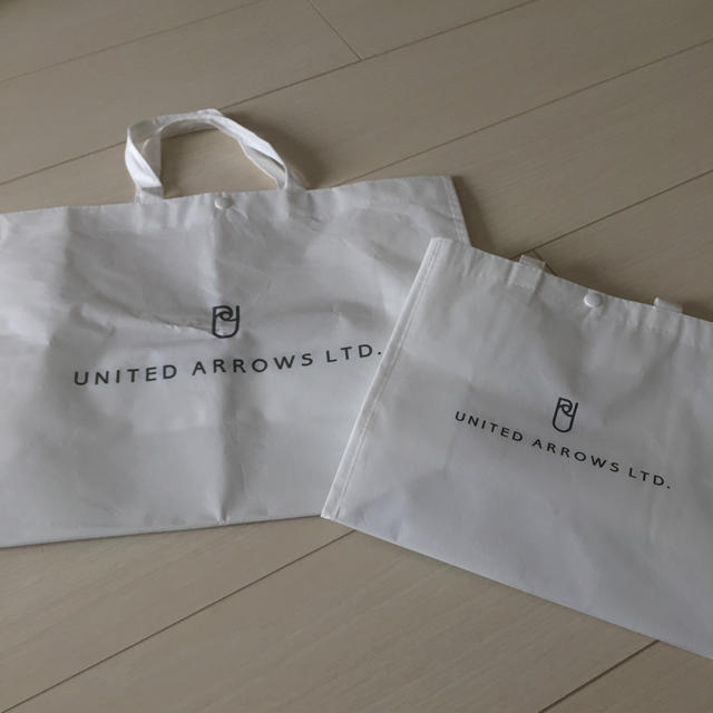 UNITED ARROWS(ユナイテッドアローズ)のユナイテッド 大小 ショップ袋 本日発送11/15 レディースのバッグ(ショップ袋)の商品写真