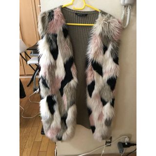 ベルシュカ(Bershka)のもこもこ(毛皮/ファーコート)