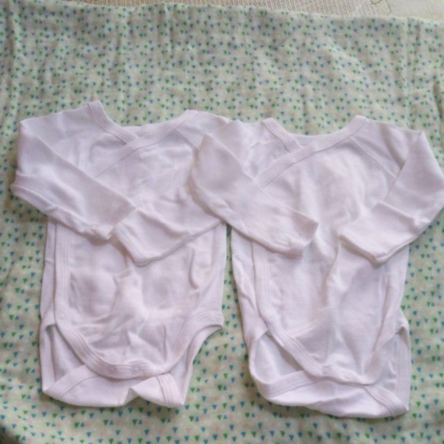 PETIT BATEAU(プチバトー)のプチバトー肌着２枚 キッズ/ベビー/マタニティのベビー服(~85cm)(肌着/下着)の商品写真
