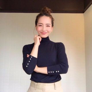 ZARA タートルニット