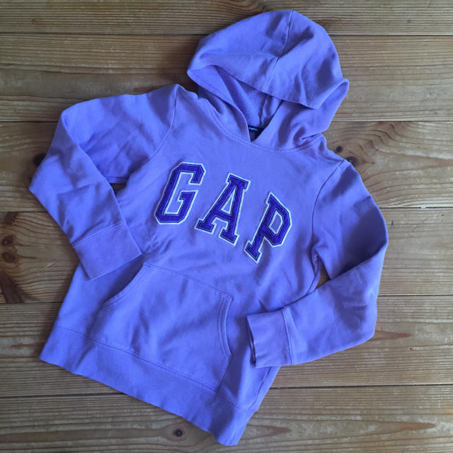 GAP(ギャップ)のGAPkids キッズ/ベビー/マタニティのキッズ服女の子用(90cm~)(Tシャツ/カットソー)の商品写真