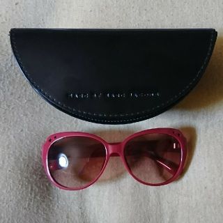 マークバイマークジェイコブス レッド サングラス/メガネ(レディース ...