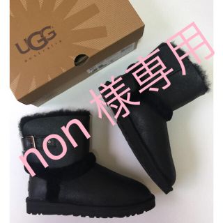 アグ(UGG)の新品❣️UGG♡レアな人気のエンジニア可愛いムートンブーツ 黒 US6サイズ(ブーツ)