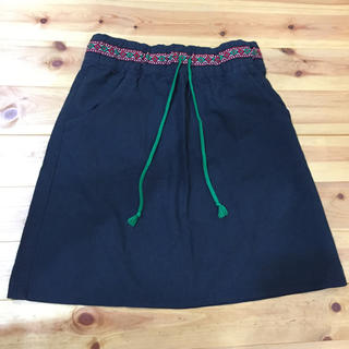 カブー(KAVU)のkavu 紺 スカート(ひざ丈スカート)