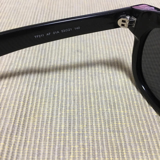 【完売】トムフォード サングラス ブラック メンズのファッション小物(サングラス/メガネ)の商品写真