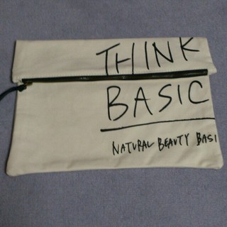 ナチュラルビューティーベーシック(NATURAL BEAUTY BASIC)のNatural Beauty Basic(クラッチバッグ)