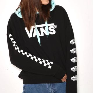 rodeo crowns コラボ　vans パーカー