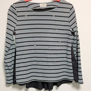 トッコ(tocco)のTocco closet 裏起毛 ビジュー トップス(カットソー(長袖/七分))