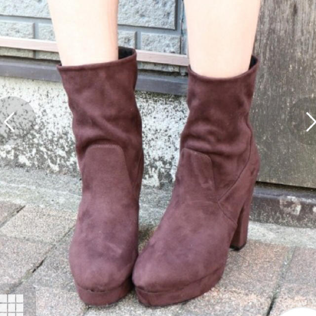 dazzlin(ダズリン)のサークルジップストレッチブーツ👢 レディースの靴/シューズ(ブーツ)の商品写真