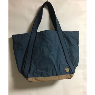 フェールラーベン(FJALL RAVEN)の***値下げ中*** フェールラーベン ユニセックス トート(トートバッグ)