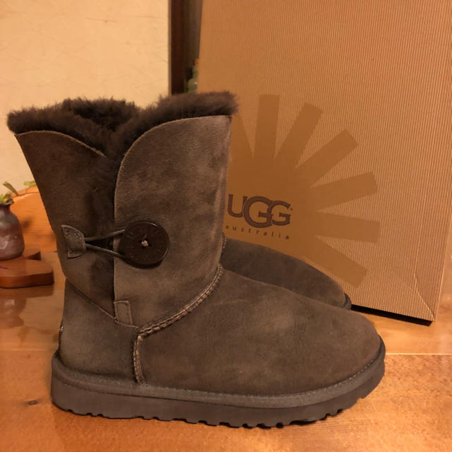 UGG(アグ)のugg レディースの靴/シューズ(ブーツ)の商品写真