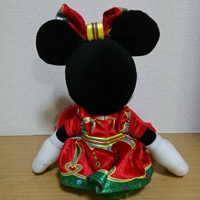 Disney ディズニー クリスマスファンタジー２０１４ ミニーマウス ぬいぐるみの通販 By めいめい S Shop ディズニーならラクマ