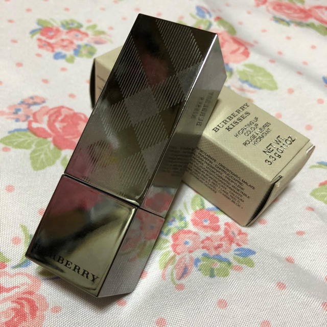 BURBERRY(バーバリー)のバーバリー リップ コスメ/美容のベースメイク/化粧品(口紅)の商品写真