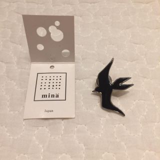 ミナペルホネン(mina perhonen)のmina perhonen ミナペルホネン ピンバッチ black bird(ブローチ/コサージュ)