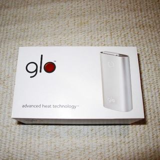 グロー(glo)のglo 送料無料　中古（製品登録なし）(タバコグッズ)