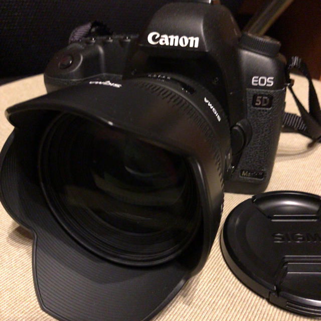 Canon(キヤノン)のキャノン 5Dmk2  + SIGMA 50mm/f1.4 EX DG 付属多数 スマホ/家電/カメラのカメラ(デジタル一眼)の商品写真