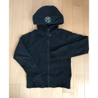 ルルレモン(lululemon)のルルレモン  パーカー 黒 サイズ6(パーカー)