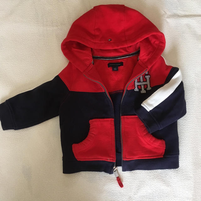 TOMMY HILFIGER(トミーヒルフィガー)の☆TOMMY HILFIGER☆キッズパーカー キッズ/ベビー/マタニティのキッズ服男の子用(90cm~)(ジャケット/上着)の商品写真