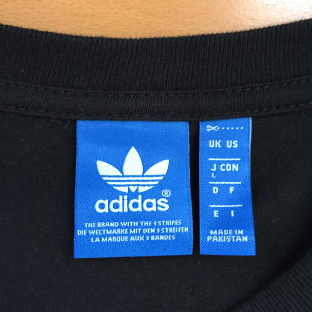 adidas(アディダス)のadidas originals Tシャツ メンズのトップス(Tシャツ/カットソー(半袖/袖なし))の商品写真