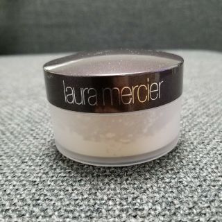 ローラメルシエ(laura mercier)のトランスルーセントフェイスパウダー(フェイスパウダー)