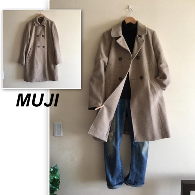 MUJI (無印良品)(ムジルシリョウヒン)の無印良品✨ベージュのコート レディースのジャケット/アウター(ピーコート)の商品写真