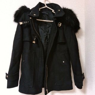 ザラ(ZARA)のZARAボリュームファーブラックコート♡(ノーカラージャケット)