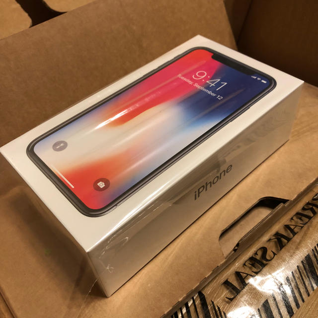 iPhone(アイフォーン)の【新品】iPhoneX 256G スペースグレー Apple一括購入SIMフリー スマホ/家電/カメラのスマートフォン/携帯電話(スマートフォン本体)の商品写真