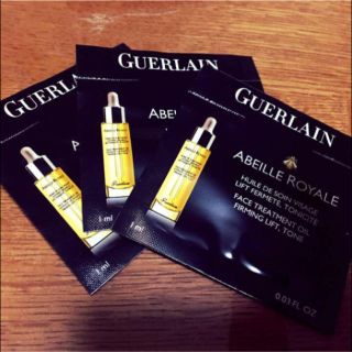 ゲラン(GUERLAIN)の【m.yプロフ必読様 専用★】 ゲラン アベイユ ロイヤルトリートメントオイル(サンプル/トライアルキット)