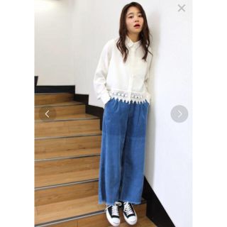 ジュエティ(jouetie)の美品‼️jouetie ブラウス お値下げいたしました！(シャツ/ブラウス(長袖/七分))