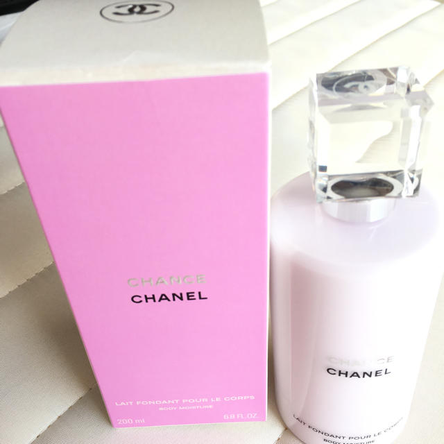 CHANEL(シャネル)のCHANEL CHANCE ボディモイスチャー コスメ/美容のボディケア(ボディローション/ミルク)の商品写真