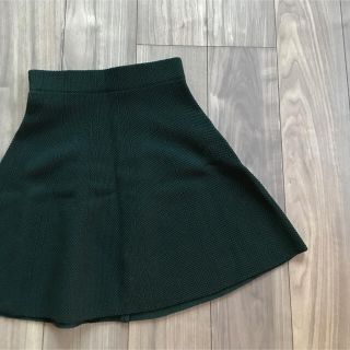 ザラ(ZARA)のZARA BASIC ひざ丈フレアスカート モスグリーン(ひざ丈スカート)