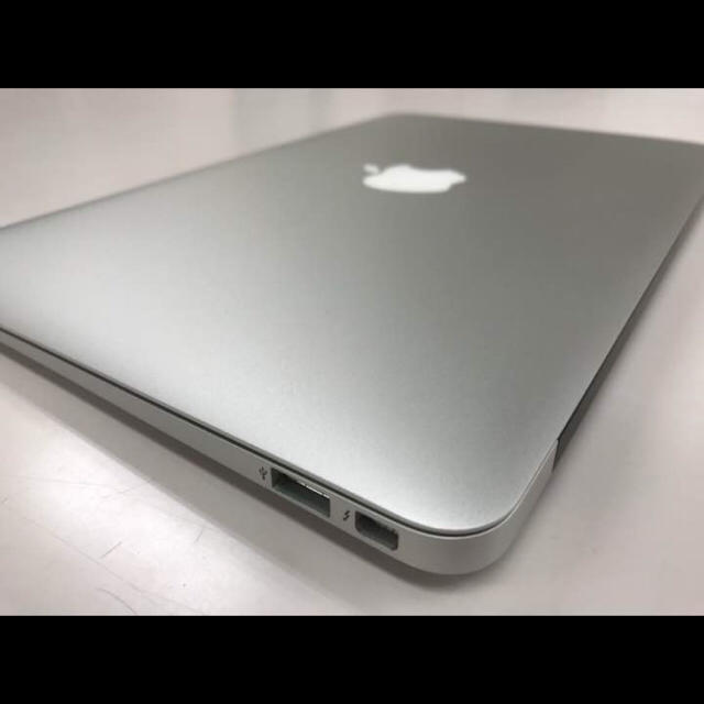 Mac (Apple)(マック)のマーミックラブリー様専用MacBook Air  スマホ/家電/カメラのPC/タブレット(ノートPC)の商品写真