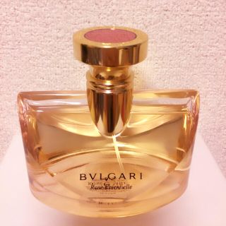 ブルガリ(BVLGARI)のブルガリ  香水  ローズ エッセンシャル 新同品(香水(女性用))