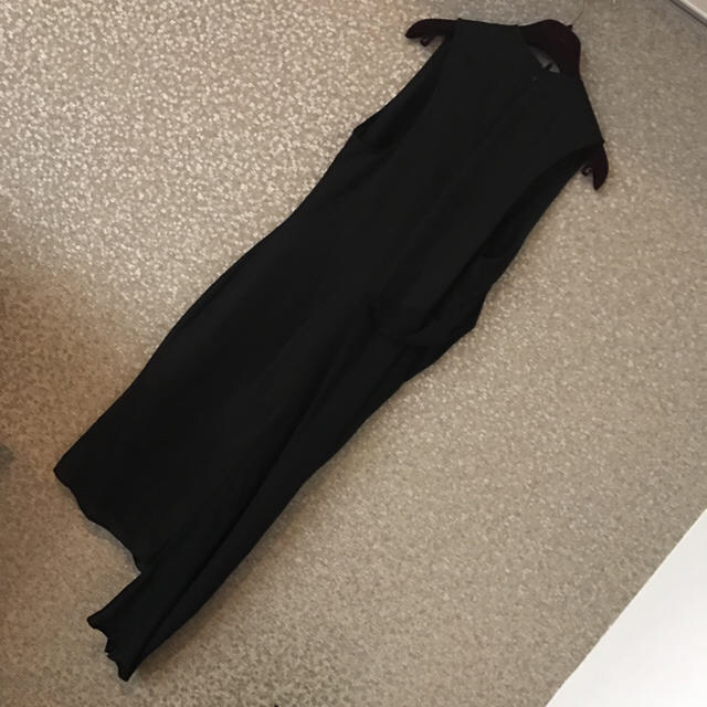ACNE(アクネ)のアクネ ブラック ワンピース ドレス レディースのワンピース(ひざ丈ワンピース)の商品写真