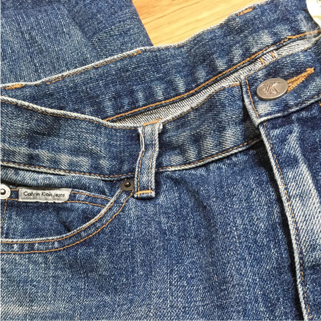 Calvin Klein(カルバンクライン)のCalvin Klein Jeans カルバン クライン 太めストレートデニム レディースのパンツ(デニム/ジーンズ)の商品写真