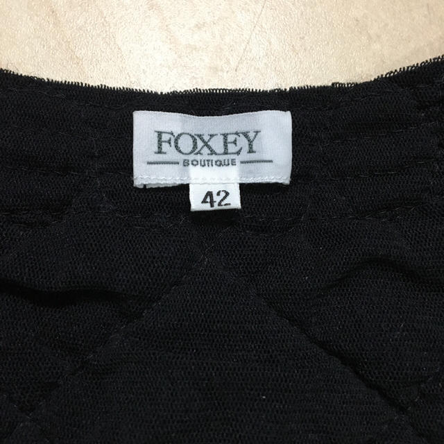 FOXEY(フォクシー)の新品✨希少42サイズ フォクシーリボンジャケット レディースのジャケット/アウター(ノーカラージャケット)の商品写真