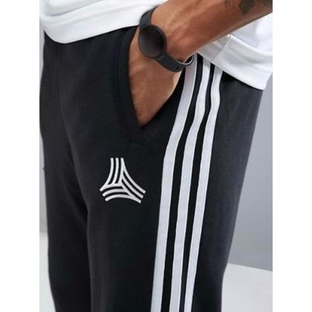 adidas(アディダス)の専用【正規品】アディダスAdidas★ジョガー Tango 黒AZ9773　S メンズのパンツ(その他)の商品写真