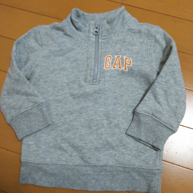 babyGAP(ベビーギャップ)の80㎝トレーナー キッズ/ベビー/マタニティのベビー服(~85cm)(トレーナー)の商品写真